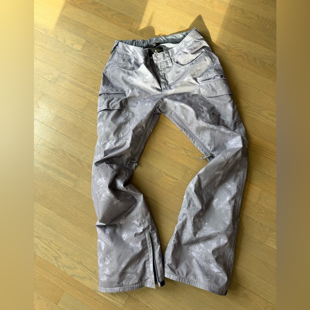 Burton snowboard skiing snow pants , small